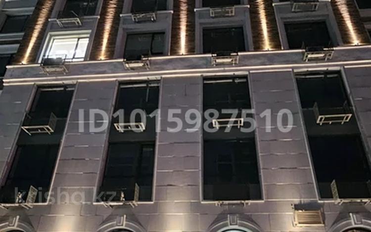 2-комнатная квартира · 57 м² · 16/17 этаж, мкр Нурсат, Байтерекова 82 за 33.5 млн ₸ в Шымкенте, Каратауский р-н — фото 13