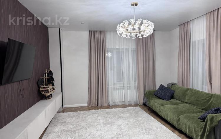 3-бөлмелі пәтер · 100 м² · 2/10 қабат, мкр Юго-Восток, Муканова 53/1, бағасы: 52 млн ₸ в Караганде, Казыбек би р-н — фото 2