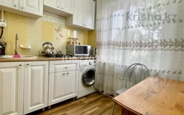 3-комнатная квартира · 57 м² · 5/5 этаж, мкр Новый Город, Прс.Нуркен Абдирова за 22 млн 〒 в Караганде, Казыбек би р-н — фото 6