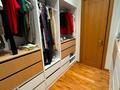 5-бөлмелі пәтер · 240 м² · 1/6 қабат, Рахмадиева 2/1, бағасы: 245 млн ₸ в Алматы, Бостандыкский р-н — фото 13