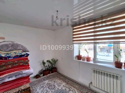 2-комнатная квартира · 37 м² · 2/2 этаж, Баймуханова 17 — Загс остановка Раш гостиница жанында за 11.8 млн ₸ в Атырау