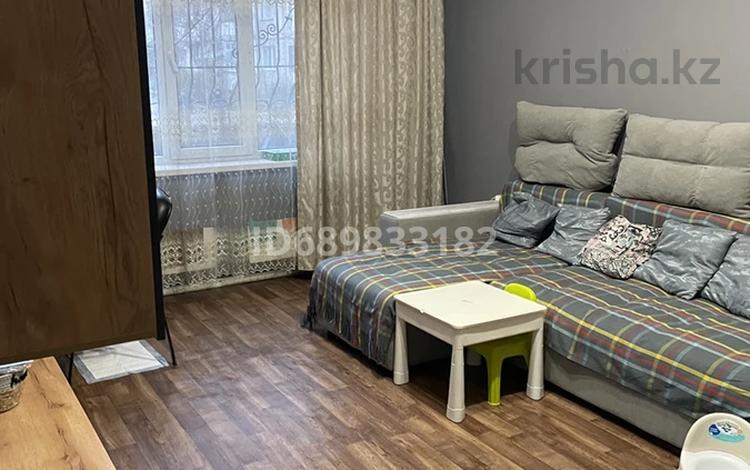 3-комнатная квартира, 66 м², 1/5 этаж, Водник-1 49 за 25 млн 〒 в Боралдае (Бурундай) — фото 2