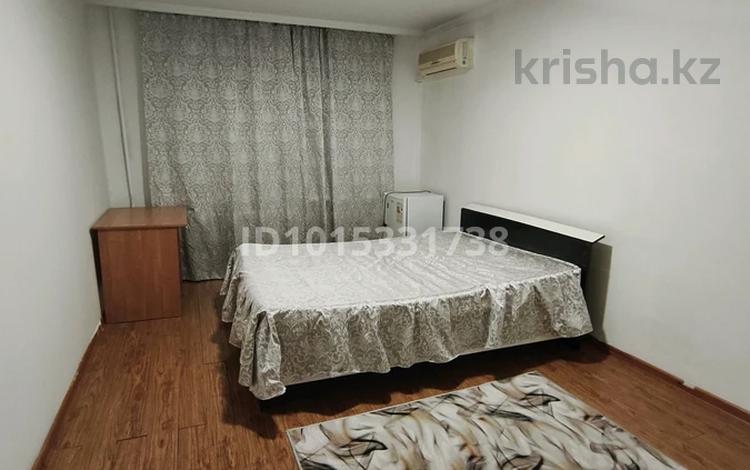 3-бөлмелі пәтер · 56 м² · 1/4 қабат, Маметовой 72/1, бағасы: 400 000 ₸ в Алматы — фото 2