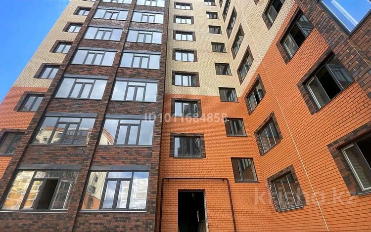 1-бөлмелі пәтер · 36.3 м² · 5/9 қабат, Абулхаирхана хана 8/3 — Напротив кинотеатра Казахстан, бағасы: 14 млн ₸ в Уральске — фото 2