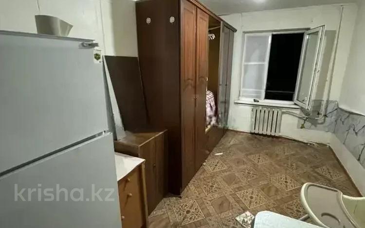 1-комнатная квартира · 12 м² · 4/4 этаж, мкр №8 за 8 млн ₸ в Алматы, Ауэзовский р-н — фото 3