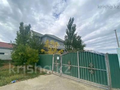 Отдельный дом · 9 комнат · 350 м² · 10 сот., мкр Атырау-2, Дендер 19 — Гос садик акку за 36 млн 〒 в мкр	Атырау-2