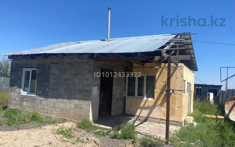 Отдельный дом · 3 комнаты · 100 м² · 10 сот., Жамбыл ауданы за 5.5 млн ₸ в Узынагаш — фото 2