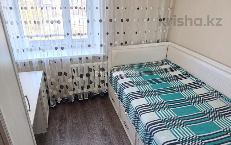4-комнатная квартира · 74 м² · 8/9 этаж, мкр Юго-Восток, Мкр Юго-Восток, Гапеева за 23 млн ₸ в Караганде, Казыбек би р-н — фото 4