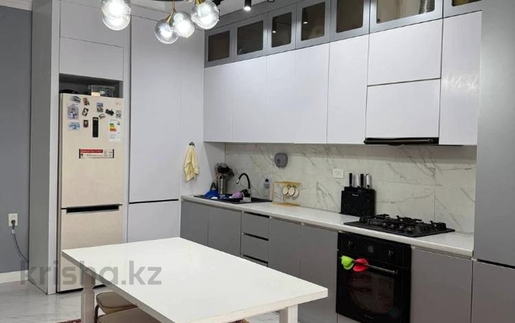 3-комнатная квартира · 134 м² · 5/5 этаж, мкр. Алтын орда 23д за 34.8 млн ₸ в Актобе — фото 4