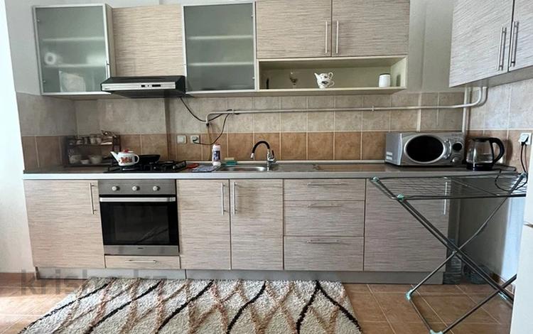 1-бөлмелі пәтер · 48 м² · 4/5 қабат, 15-й мкр 66, бағасы: 180 000 ₸ в Актау — фото 2