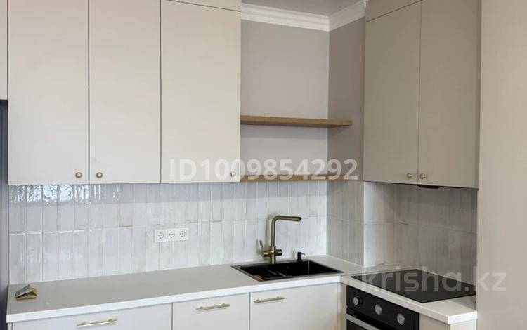 2-комнатная квартира · 55.7 м² · 13/18 этаж, Утепова 31 — Утепова Розыбакиева за 49 млн ₸ в Алматы, Бостандыкский р-н — фото 2
