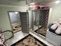 3-бөлмелі пәтер · 43 м² · 1/5 қабат, Курмангазы 100 — Сзади караоке клуба Cash, бағасы: 19 млн ₸ в Уральске, мкр Школьник — фото 2