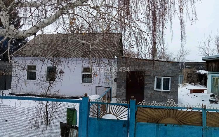 Отдельный дом · 4 комнаты · 41.3 м² · 12 сот., мкр Михайловка , Береке 95 — Бывшая улица паровозная за 15 млн ₸ в Караганде, Казыбек би р-н — фото 3