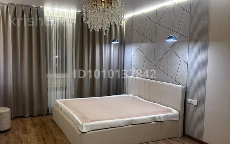 1-комнатная квартира · 60 м² · 2/6 этаж, Халиулина 140/10 за 350 000 〒 в Алматы, Медеуский р-н — фото 2