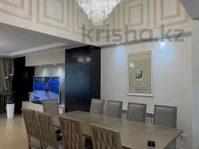 4-комнатная квартира · 177.2 м² · 3/4 этаж, Бухар жырау 20Б за 198 млн ₸ в Астане, Есильский р-н