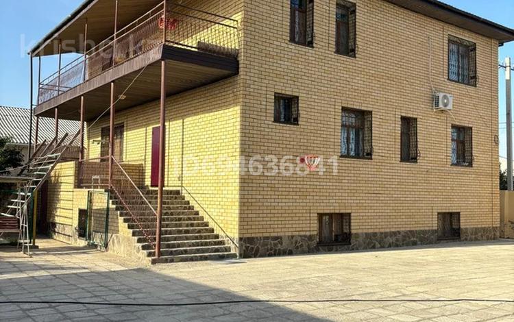 Үйдің бір бөлігі · 8 бөлме · 280 м² · 10 жүзд., Мамыр (Арай -2) Жаманқара Иса (2көше) үй 32, бағасы: 70 млн ₸ в Жанаозен — фото 2