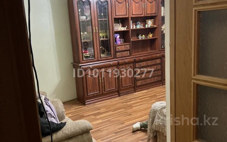 2-бөлмелі пәтер · 45 м² · 3/5 қабат, Просп. Мухтара Ауэзова 50, бағасы: 160 000 ₸ в Атырау, мкр Авангард-2 — фото 2