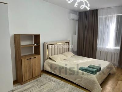 1-комнатная квартира · 40 м² · 5/5 этаж, Болашак 22 — Алдабергенова астана за 10 000 ₸ в Талдыкоргане, мкр Болашак