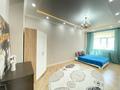 2-комнатная квартира · 80 м² · 2/17 этаж, 17-й мкр, ​17-й микрорайон 6 — C видом на двор за 17 000 ₸ в Актау