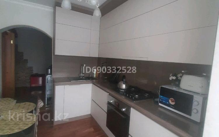 4-бөлмелі пәтер · 79 м² · 4/5 қабат, Саина — Аатогородок, бағасы: 23 млн ₸ в Кокшетау — фото 2