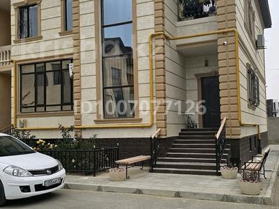 Часть дома · 12 комнат · 480 м² · 480 сот., 29а мкр 142/5 за 71 млн ₸ в Актау