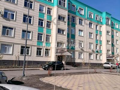 1-бөлмелі пәтер · 43 м² · 2/5 қабат, Мкрн Самал. Абiш Кекилбайулы д. 60А, бағасы: 13.5 млн ₸ в Атырау