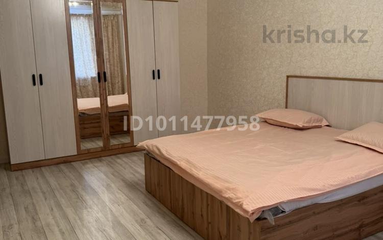 1-комнатная квартира · 47 м² · 4/7 этаж, мкр Айнабулак-4 187 за 250 000 ₸ в Алматы, Жетысуский р-н — фото 2