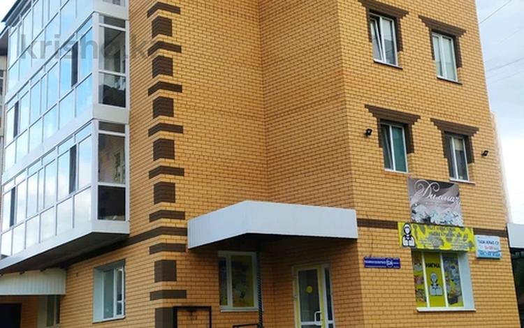 3-комнатная квартира · 90 м² · 4/5 этаж, Кошкарбаева 53а за 29 млн 〒 в Кокшетау — фото 2