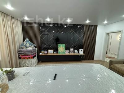 2-бөлмелі пәтер · 75 м² · 7/9 қабат, Самал, бағасы: 33 млн ₸ в Уральске