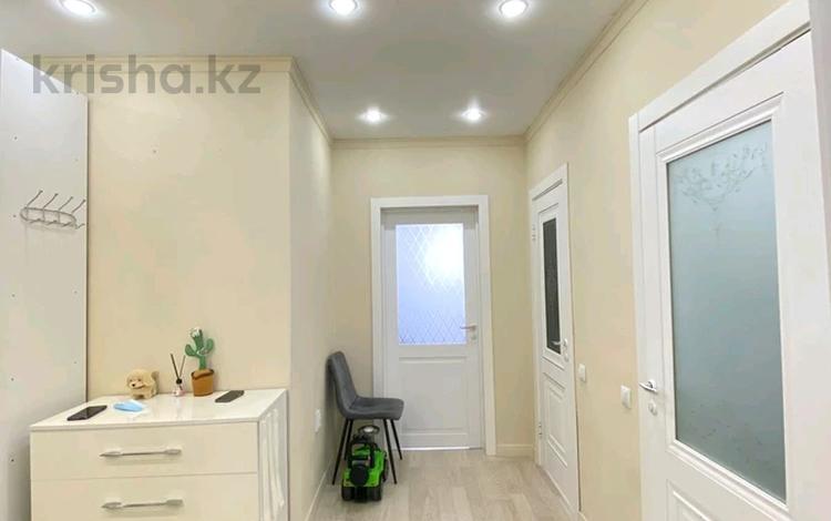 2-комнатная квартира · 57 м² · 8/9 этаж, А. Байтурсынова 40 за 31.5 млн ₸ в Астане, Алматы р-н — фото 2