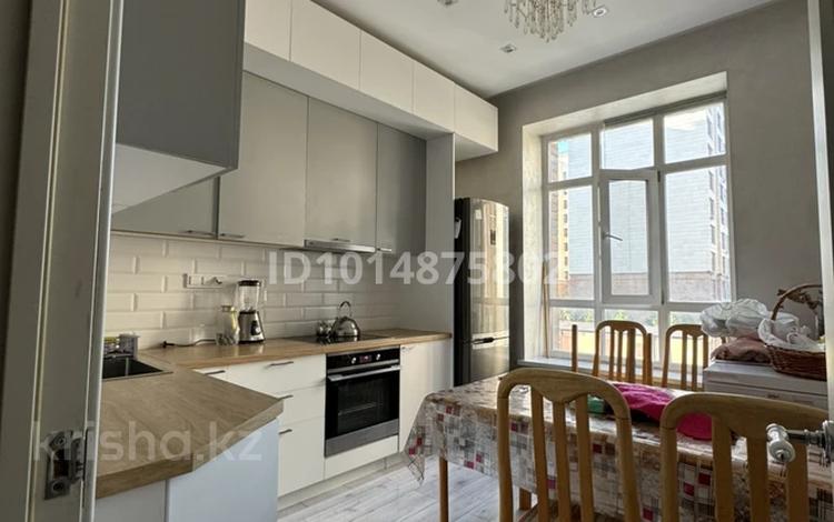 1-бөлмелі пәтер · 40 м² · 2/9 қабат, Алихана Бокейханова, бағасы: 42 млн ₸ в Астане, Есильский р-н — фото 2
