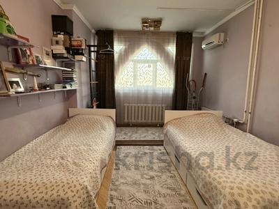 4-комнатная квартира · 97 м² · 6/9 этаж, мкр Тастак-3, Розыбакиева 39 — Дуйсенова за 54.7 млн ₸ в Алматы, Алмалинский р-н