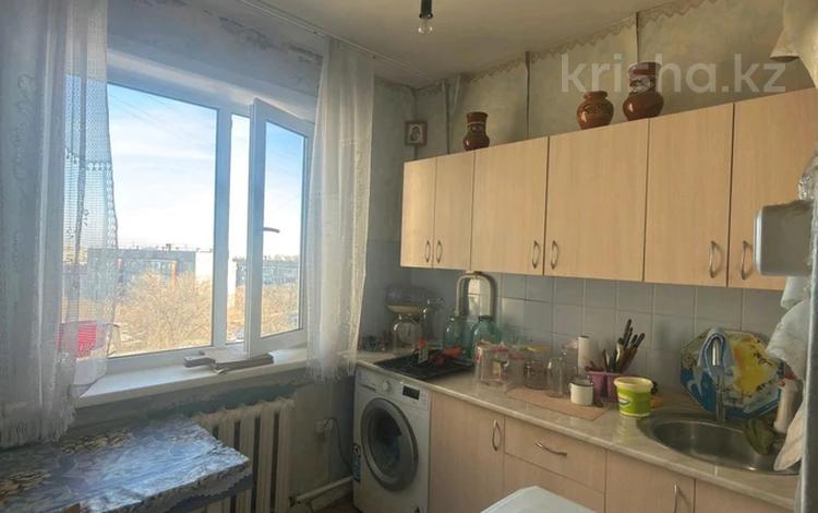 3-бөлмелі пәтер · 48 м² · 5/5 қабат, Абая *, бағасы: 5.6 млн ₸ в Темиртау — фото 2
