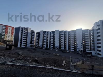 1-комнатная квартира, 49 м², 7/9 этаж, Аль-Фараби 44 за 15.2 млн 〒 в Усть-Каменогорске