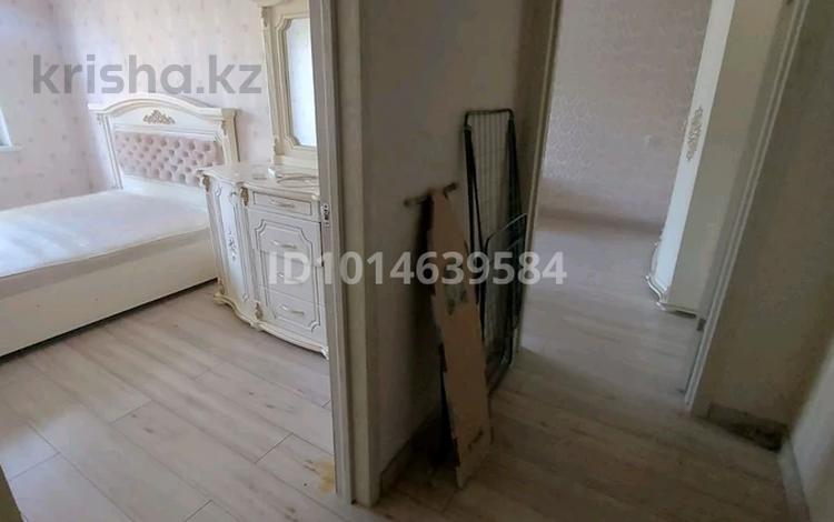 2-комнатная квартира · 45 м² · 3/5 этаж, Ихсанова 87/1 за 135 000 ₸ в Уральске — фото 2