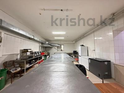 Свободное назначение, офисы, магазины и бутики, склады, общепит, салоны красоты, медцентры и аптеки, образование · 210 м² за ~ 66 млн 〒 в Астане