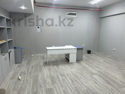 Еркін · 40 м², бағасы: 250 000 ₸ в Астане, Есильский р-н