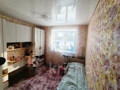 3-комнатная квартира · 63.3 м² · 1/2 этаж, Рудная 45 — Находится где магазин салют за 11.7 млн ₸ в Алтае