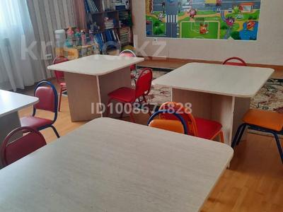 Отдельный дом · 10 комнат · 450 м² · 10 сот., Акан 13 — Республика за 90 млн ₸ в Косшы