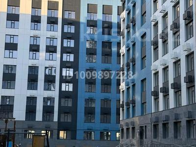 2-комнатная квартира · 68 м² · 1/9 этаж, мкр Нурсая, Султан Бейбарыс 437 за 25 млн ₸ в Атырау