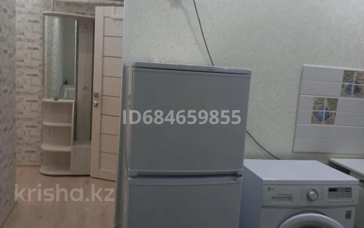 2-бөлмелі пәтер · 60 м² · 6/6 қабат, 16-й мкр 43/3, бағасы: 150 000 ₸ в Актау — фото 2