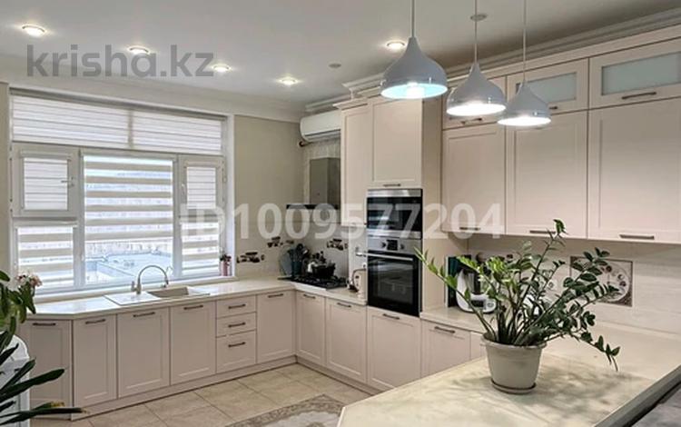 3-бөлмелі пәтер · 90 м² · 8/9 қабат, 17-й мкр 44 — Рядом Ясина, бағасы: 34 млн ₸ в Актау — фото 2