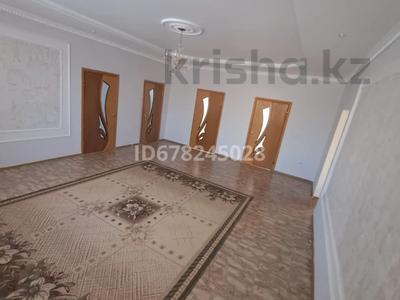 Продажа домов и дачи в Атырауской обл.: Отдельный дом · 5 комнат · 174.6 м² · 10 сот., Ул.Мангілік Ел за 15.9 млн 〒 Отдельный дом · 5 комнат · 174.6 м² · 10 сот., Ул.Мангілік Ел за 15.9 млн 〒 в