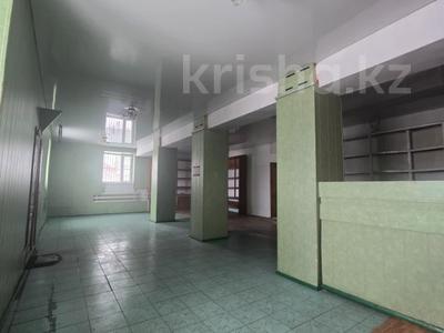 Продажа коммерческой недвижимости в Улытау обл.: Магазины и бутики · 175.9 м² за 20 млн 〒 Магазины и бутики · 175.9 м² за 20 млн 〒 в Улытау обл.