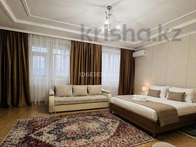 2-комнатная квартира · 100 м² · 2/8 этаж, Кунаева 14/2 — Дом Министерств, Верховный суд, Байтерек за 24 990 ₸ в Астане, Есильский р-н