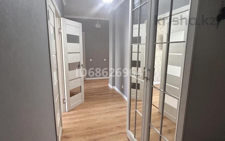2-комнатная квартира · 64 м² · 3/9 этаж, Ж.Молдагалиева — Ж.Молдагалиев за 250 000 ₸ в Астане, Нура р-н — фото 16
