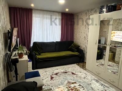 Пәтерлер в Абай обл.: 1-бөлмелі пәтер · 19.3 м² · 8/9 қабат, Дулатова, бағасы: 7.5 млн 〒 1-бөлмелі пәтер · 19.3 м² · 8/9 қабат, Дулатова, бағасы: 7.5 млн 〒 в Семее