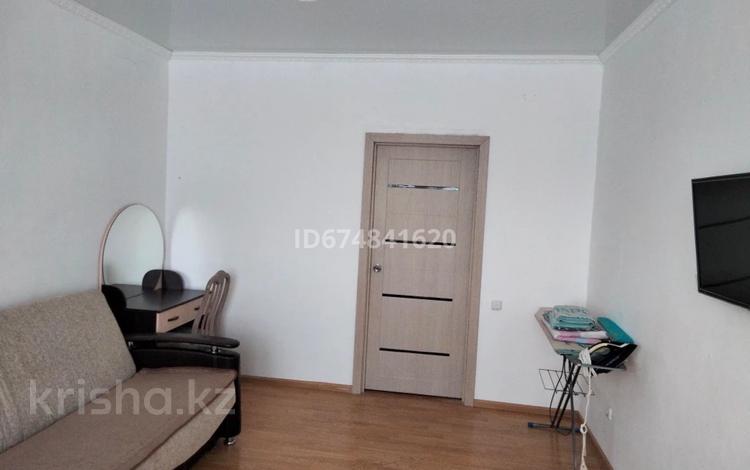 1-комнатная квартира · 43 м² · 3/4 этаж, Арыстанбекова 3/10 — Абая за 9 000 〒 в Костанае — фото 2