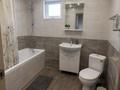 Дом · 2 комнаты · 40 м², Набережная 56 — Теплый Дом за 35 000 ₸ в Бурабае — фото 4