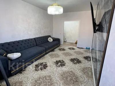 3-комнатная квартира · 79 м² · 1/5 этаж, Молдагуловой 17/6 за 28.7 млн ₸ в Усть-Каменогорске
